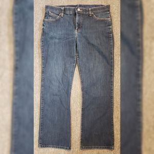 Wrangler Q Baby size 11/12